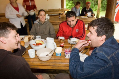 2006817182145venek105