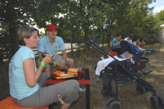 200791322646picnic38